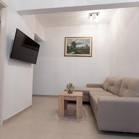 Le Floor Apartment Thessaloniki Exterior photo